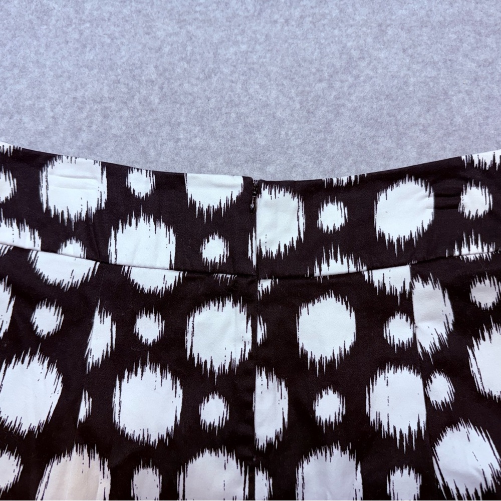 East 5th Skirt Women’s  10 Black White Pleated Pockets - Picture 7 of 15